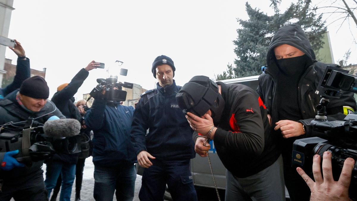 Tomasz J., który przyznał się do morderstwa, został doprowadzony