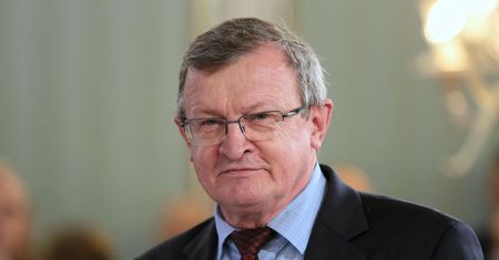 PiS przegrało głosowanie. Zarządzono reasumpcję. Cymański komentuje