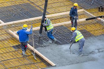 Ekspert z Austrii ocenił import siły roboczej do Polski. "Zakłamane i krótkowzroczne"