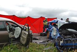 Koszmarny wypadek na Pomorzu. Dwie osoby nie żyją, wśród rannych dzieci