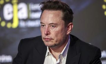 SpaceX, Tesla i xAI Elona Muska rozmawiają o fuzji