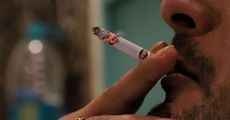Fatalne wieści dla palaczy. Nowy zakaz od 20 maja. Co drugi palacz o nim nie wie
