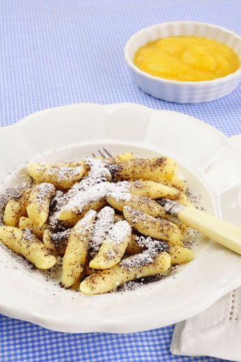 Kluski z makiem. Tradycyjne danie na Wigilię