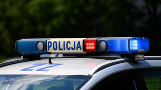 Ożarów: Poważny wypadek. 85-letni kierowca skutera uderzył w koparkę