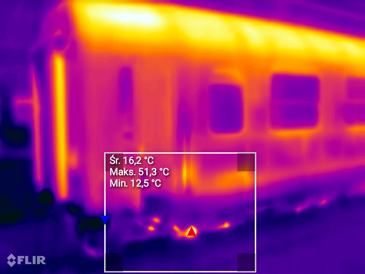 Miło widzieć tak przemyślany telefon. CAT S62 Pro z kamerą termowizyjną: test 5