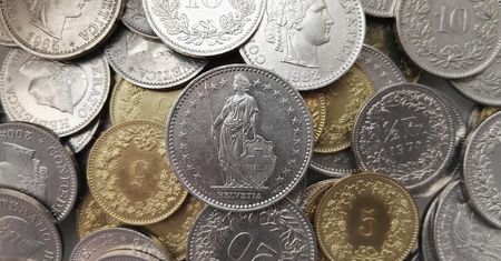 Frank szwajcarski bije rekordy. Możliwy powrót do ujemnych stóp procentowych