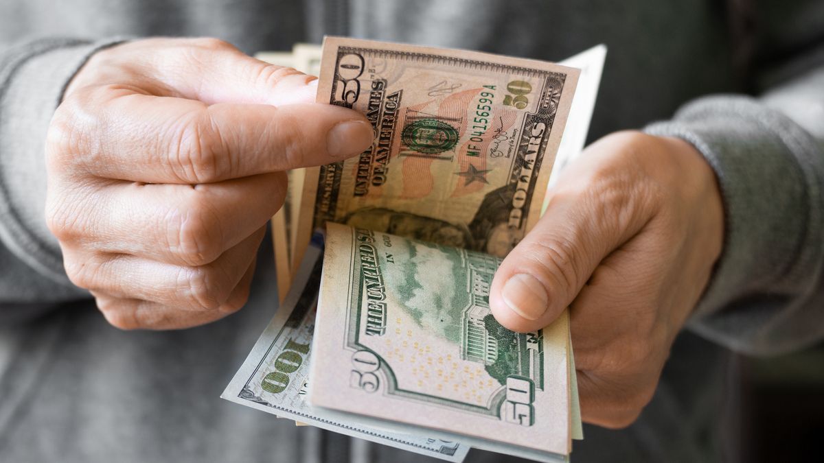 Co się dzieje z dolarem? Pierwsza taka sytuacja od trzech lat