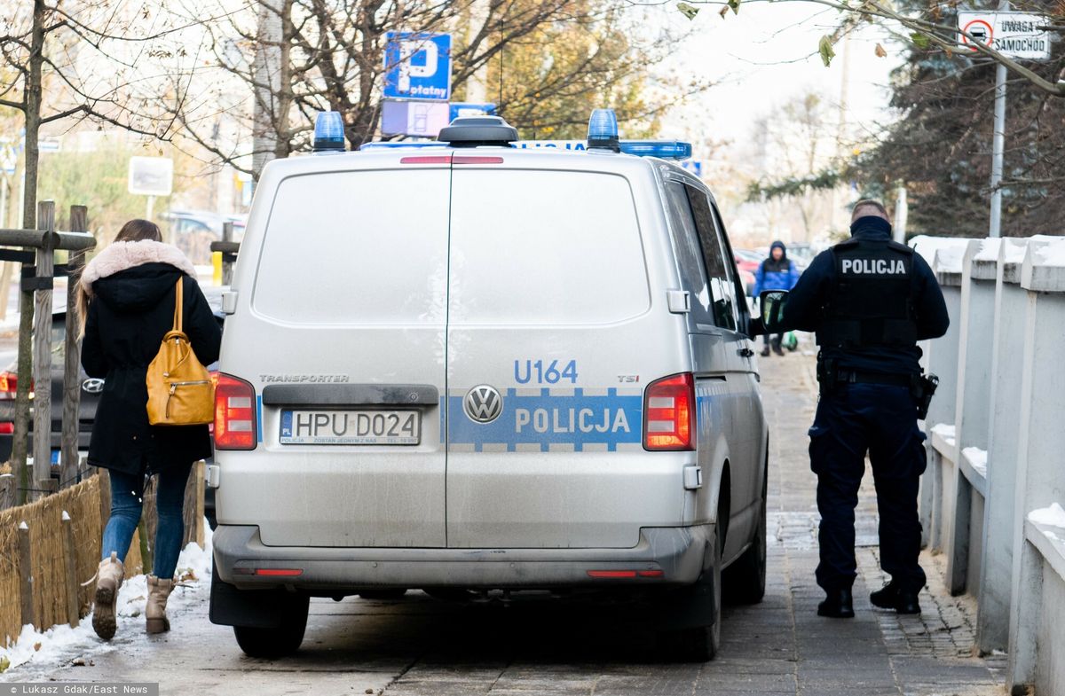 Napad w centrum Poznania. Ochroniarz przenosił pieniądze z kantoru
