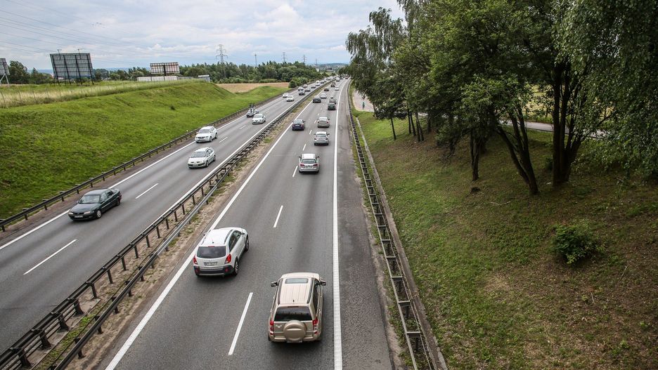 Za przekroczenie do 10 km/h grozi 50 zł mandatu i 1 punkt karny