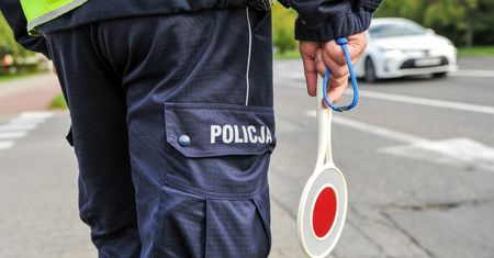 Mandat 1500 zł za niewiedzę. Kierowca: "No niech pan nie żartuje"