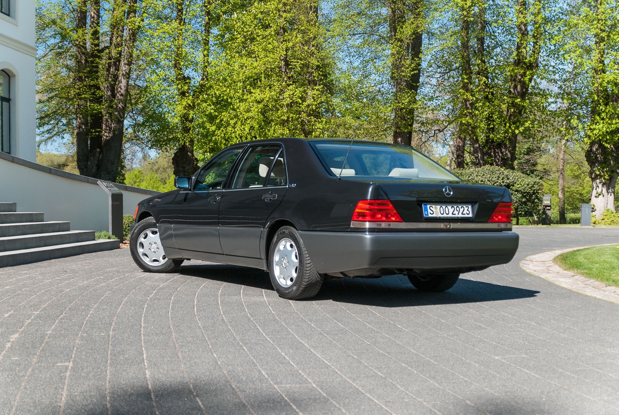 Mercedes-Benz 600 SEL