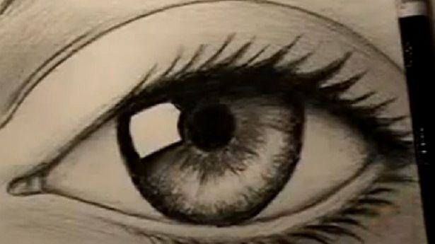 Rysunek oka jak zdjęcie - poradniki 1