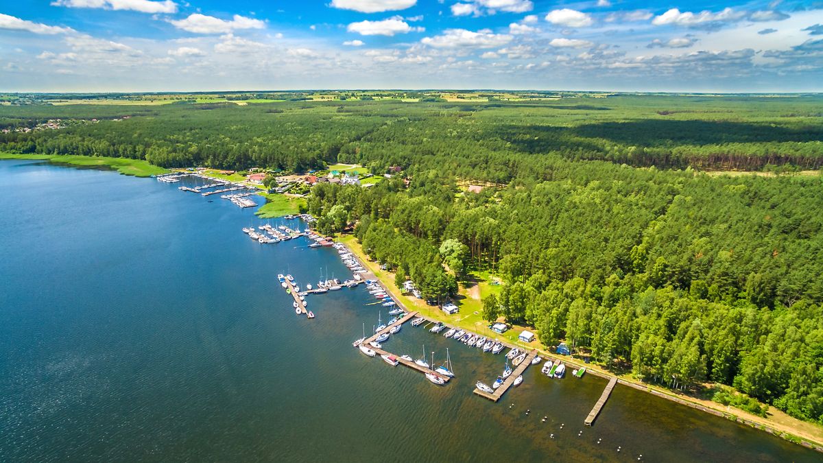 Widok z lotu ptaka na Zalew Koronowski