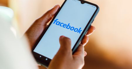 "Nagrana scena gwałtu" na Facebooku. Nie daj się nabrać na logowanie