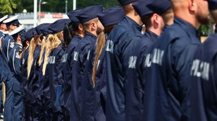 Łódź: Ślubowanie nowych funkcjonariuszy  Policji. W tym gronie znalazł się jeden mundurowy z powiatu poddębickiego