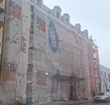 Bydgoszcz: Ponad 100-letnia kamienica z przełomu wieków w remoncie. Tak zmienia się Śródmieście