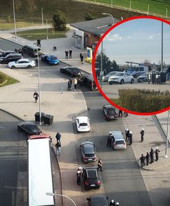 Udaremnili starcie pseudokibiców. Policyjna akcja na A1