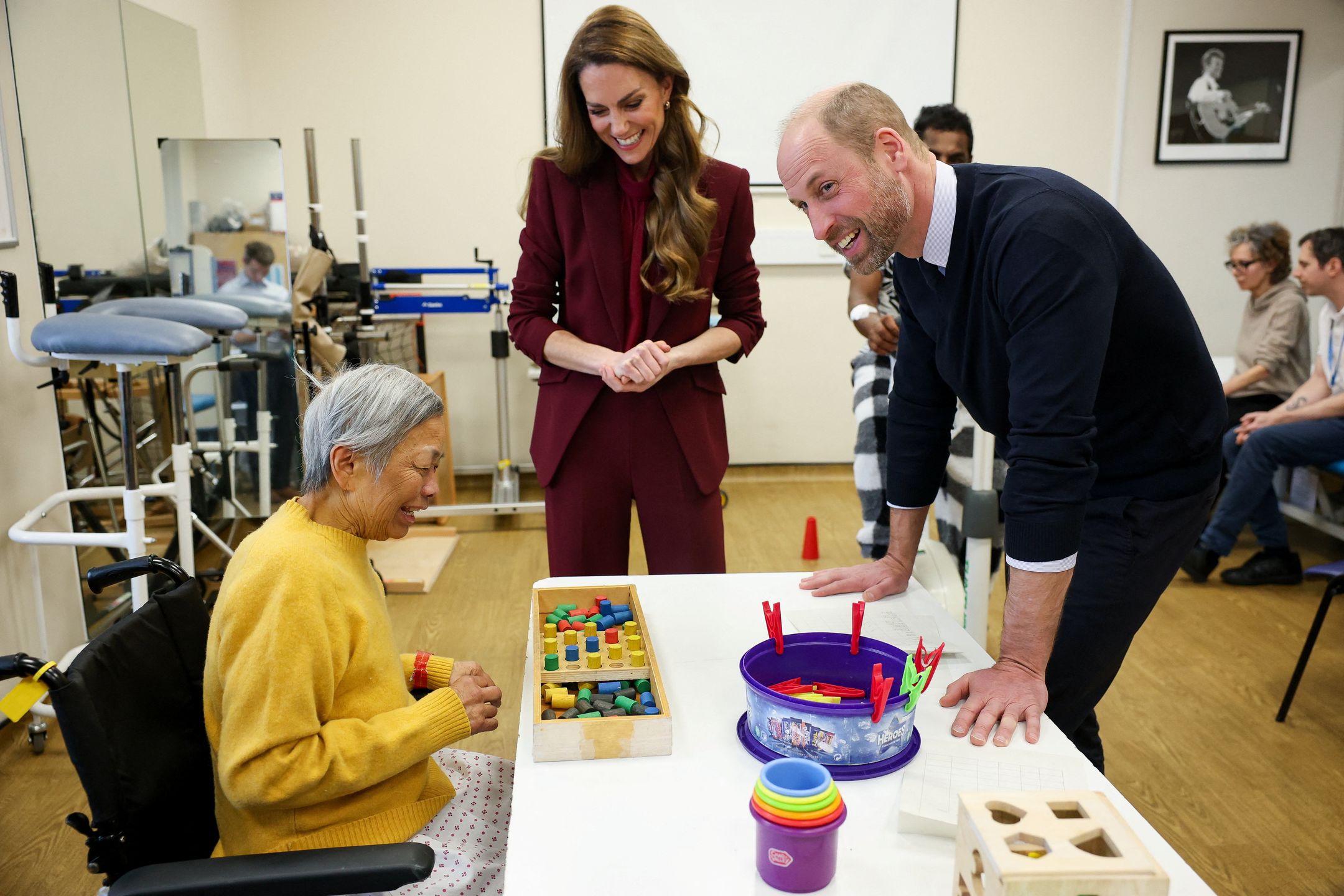Kate Middleton i książę William odwiedzają szpital