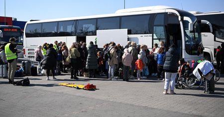 ZUS na pomoc Ukraińcom. Pomoże odzyskać świadczenia emerytalne