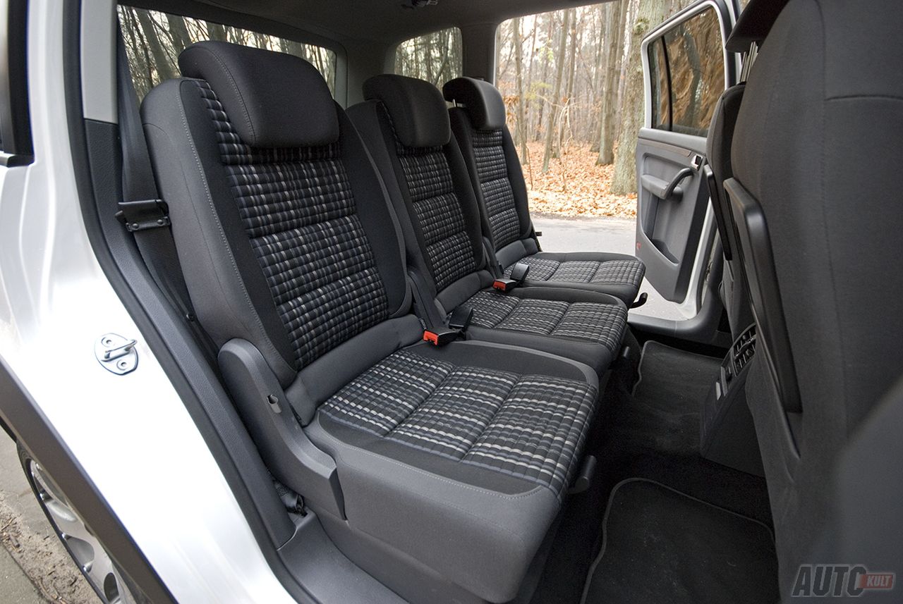 Volkswagen Cross Touran