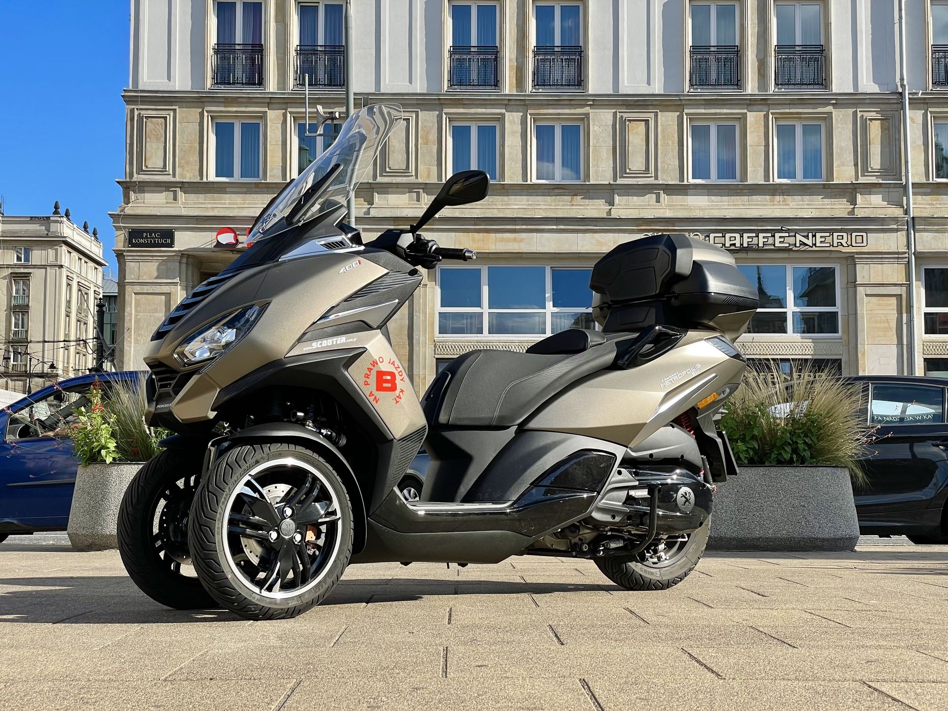 Peugeot Metropolis 400
