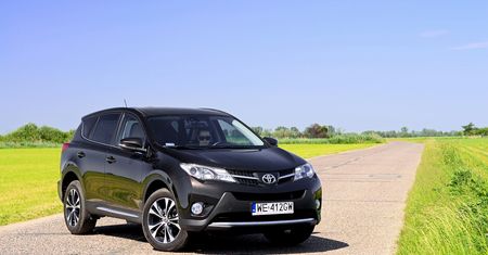 Toyota RAV4 2,0 D AWD Prestige - test [galeria]