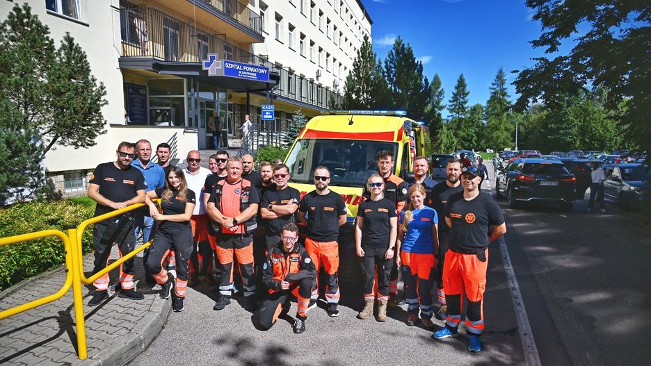 Poświęcenie karetki w Zakopanem