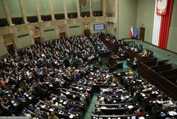 Drugi dzień obrad Sejmu. Posłowie o murze na granicy, Funduszu Patriotycznym i LGBT