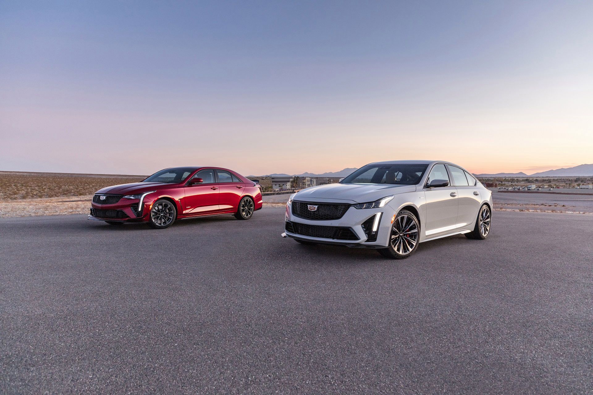 Cadillac CT4-V Blackwing i CT5-V Blackwing (2021) (fot. Cadillac)