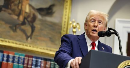 Trump potwierdza. Uderzy w Unię Europejską cłami