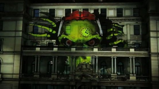 Żywy budynek dzięki projekcji Hot Wheels [wideo] 1