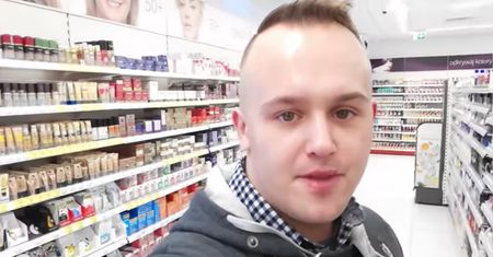 Youtuber skazany za zniesławienie marki kosmetycznej. Kara? Miesiąc ograniczenia wolności
