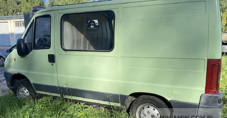 Auta, mundury i kowadło pod młotek. Wojskowa wyprzedaż w Lublinie