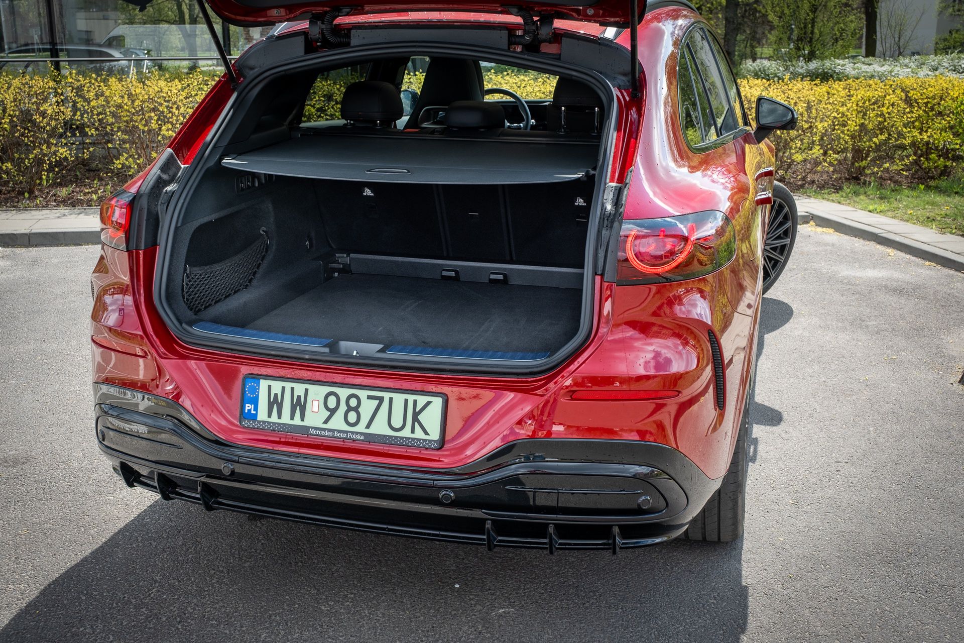 Mercedes-Benz GLC 400 EQ (2026)