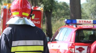 Cichowo: Czarny dym postawił służby na równe nogi. Wszystko wskazywało na pożar lasu