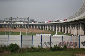 Prace na AOW przy naprawie dylatacji. Od dziś będą zamknięte dwa pasy. To oznacza utrudnienia i większe korki