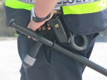 Lębork: Policja przyjechała po mężczyznę poszukiwanego za jazdę po "pijaku"