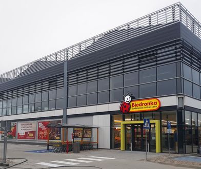 Sklepy Biedronka otwarte w niedzielę w woj. śląskim. Pełna lista [26.9.2021]