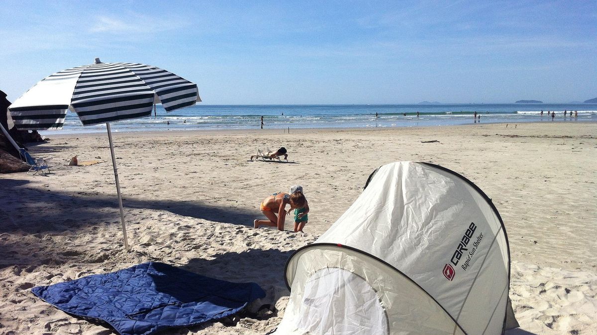 plaża namiot plażowy koc plażowy