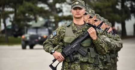 Serbia: Armia na „najwyższym poziomie gotowości bojowej” w związku z napięciami w Kosowie