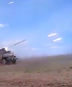 Potężna siła artylerii. Prawdziwy deszcz rakiet z Gradów