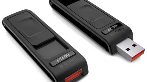 Zrób kopię bezpieczeństwa na dysku Flash od SanDisk 1
