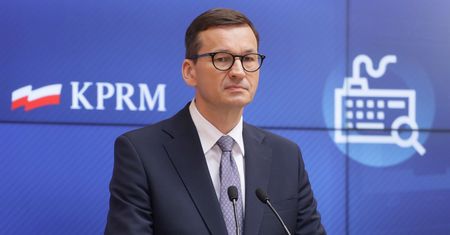 Morawiecki na granicy z Białorusią: Gdyby rządził Tusk z Hołownią, to byłaby jak szwajcarski ser