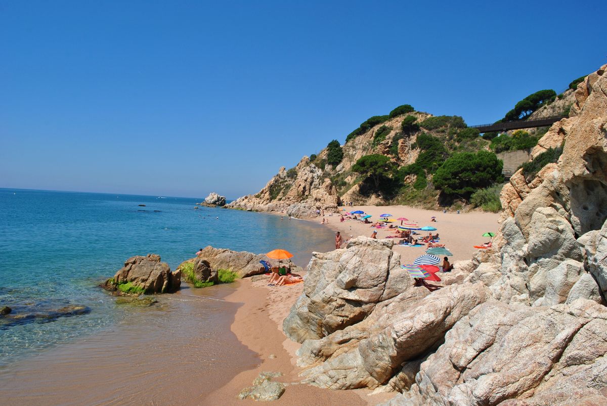 Plaża w Hiszpanii (fot. ilustracyjna)