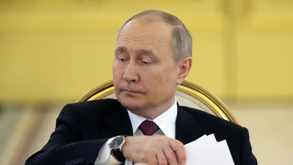 Russian President Vladimir Putin Attends The Summit Of Collective Security Treaty OrganisationMOSCOW, RUSSIA - MAY,16 (RUSSIA OUT) Russian President Vladimir Putin seen during the Summit of Collective Security Treaty Organisation (CSTO) at the Grand Kremlin Palace, May,16,2022, in Moscow, Russia. Leaders of post-Soviet states have gathered at the Kremlin for the summit of CSTO marking its 30th anniversary this year. (Photo by Contributor/Getty Images)Contributor