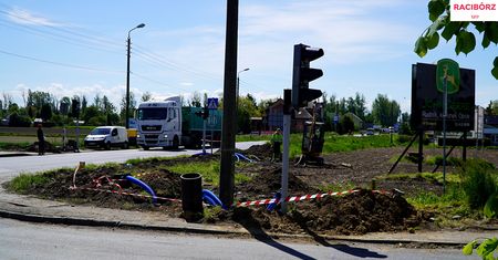 Racibórz. Będzie bezpieczniej, Ruszyła modernizacja świateł w mieście