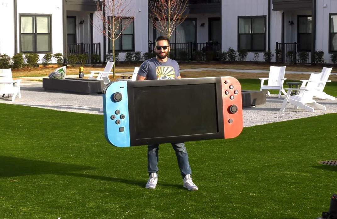 Potwór nie konsola. Zobaczcie największe Nintendo Switch na świecie