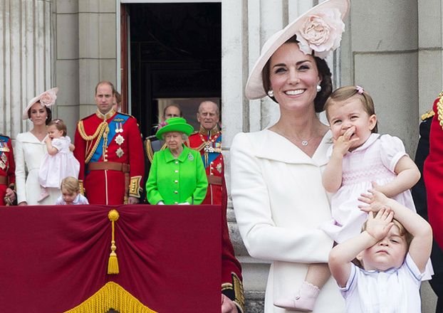 Córka Williama i Kate debiutowała na balkonie pałacu Buckingham! (ZDJĘCIA)