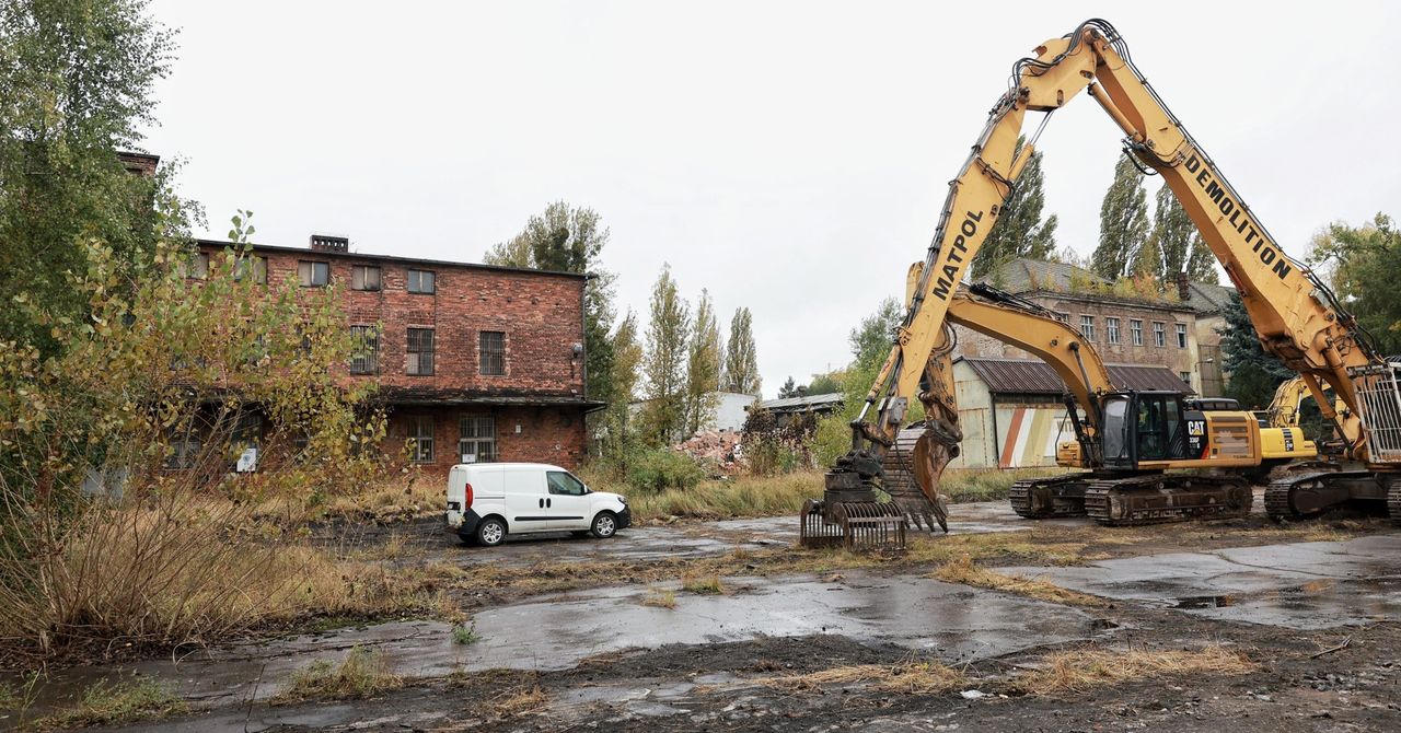 Poznań: Grupa nastolatków chciała zrobić "najazd" na opuszczone zakłady ZNTK