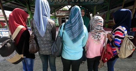 Radykalny krok Austrii. Nowy zakaz uderza w muzułmańskie uczennice